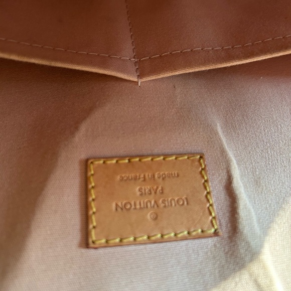 Authentic Louis Vuitton Alma Vernis Gm - Picture 13 of 16